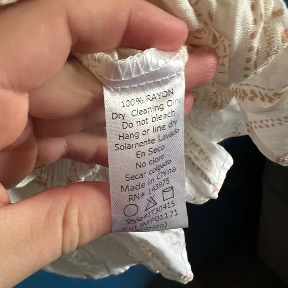 Millibon Off Shoulder Pheasant Blouse - Small - Picture 5 of 5